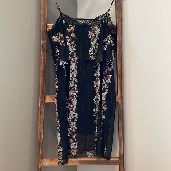 BCBGeneration black Cami Dress - Picture 5 of 10